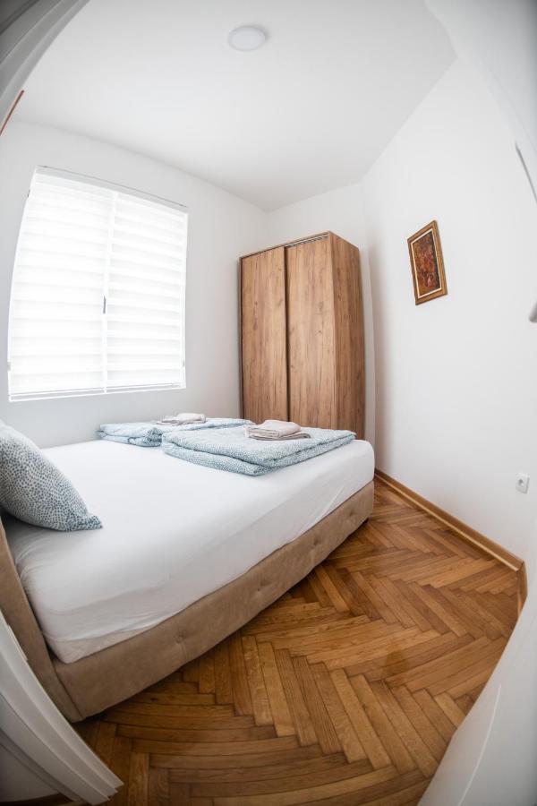 Apartman Tea 3 Belgrade Extérieur photo
